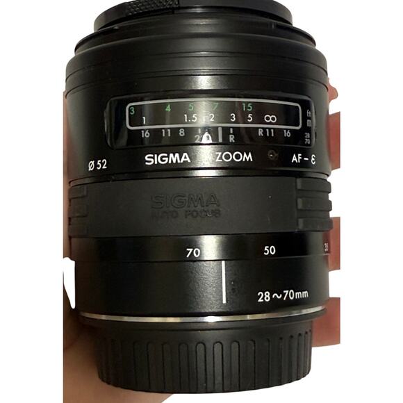SIGMA 28-200mm f/3.5-5.6 Macro Aspherical IF Camera Lens for Canon SLR Cameras - Picture 5 of 8